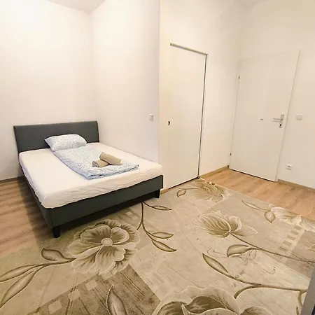 Appartement 2 *
